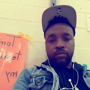 Meet your Posher, Mark